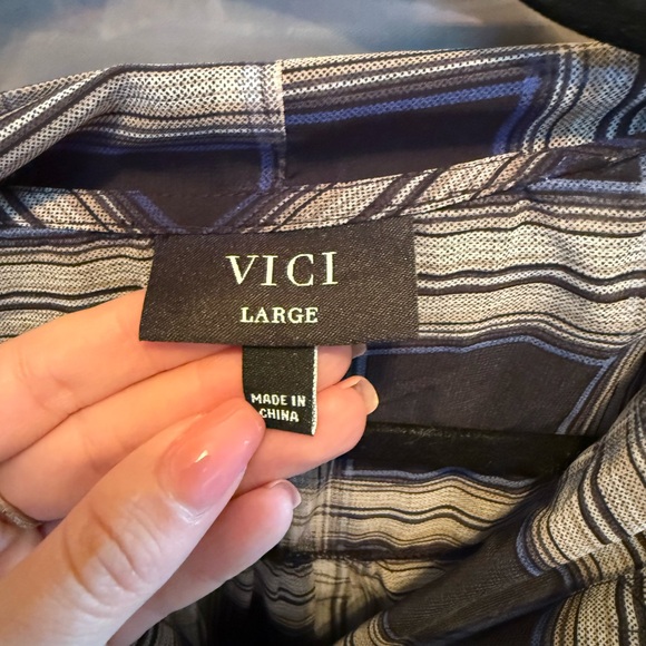 Wrangler Neck Tie Blouse NWOT - Picture 7 of 7